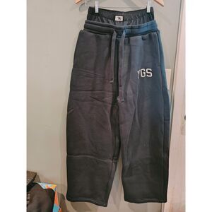 Navy YGS Y9 sweats New in packaging small